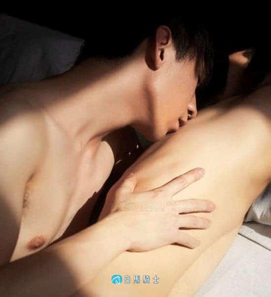 经典同志小说《遇见城管的那些日子》  - 第 1 页-白马骑士