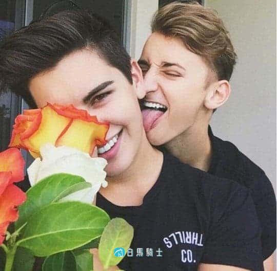 身为直男的我，好像爱上了gay室友  - 第 1 页-白马骑士