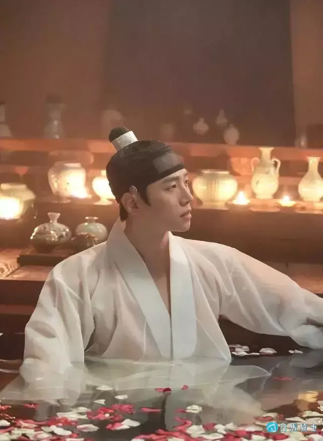 人畜无害小奶狗,纯欲和少年感并存的肌肉身材,看一眼就爱上了! 人畜无害小奶狗,纯欲和少年感并存的肌肉身材,看一眼就爱上了!