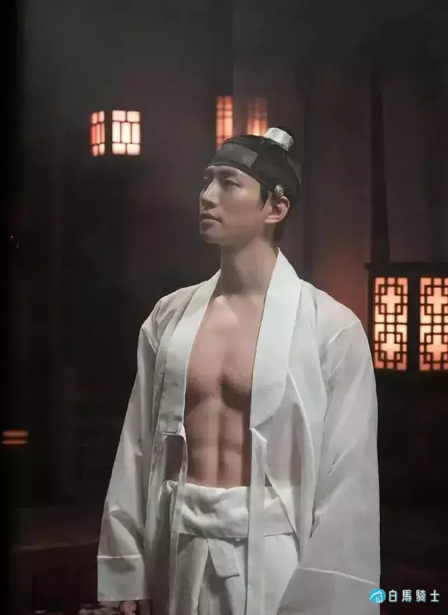 人畜无害小奶狗,纯欲和少年感并存的肌肉身材,看一眼就爱上了! 人畜无害小奶狗,纯欲和少年感并存的肌肉身材,看一眼就爱上了!
