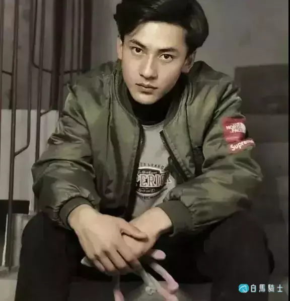 是谁惊艳了时光?是他!青海最帅的男人,被称为胡歌霍建华合体版 是谁惊艳了时光?是他!青海最帅的男人,被称为胡歌霍建华合体版