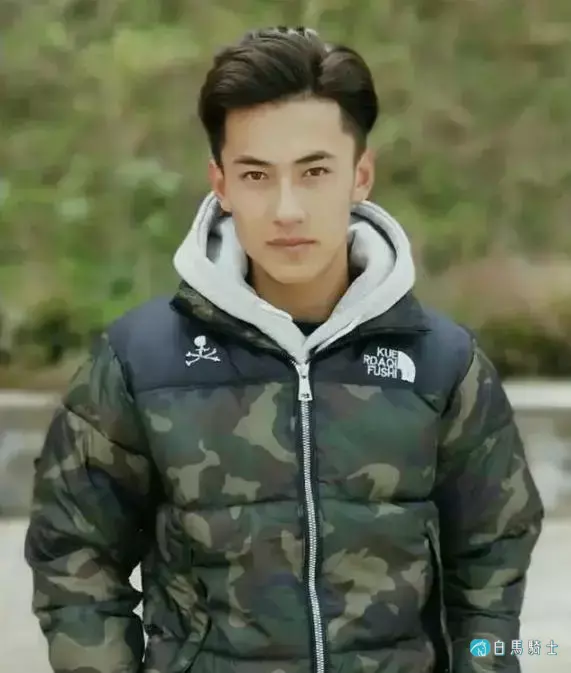 是谁惊艳了时光?是他!青海最帅的男人,被称为胡歌霍建华合体版 是谁惊艳了时光?是他!青海最帅的男人,被称为胡歌霍建华合体版