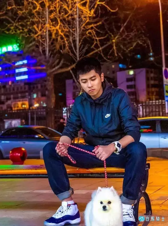 攻气十足的东北阳光爷们肌肉小哥哥,他的气质真的够酷! 攻气十足的东北阳光爷们肌肉小哥哥,他的气质真的够酷!