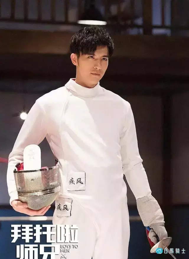 练剑要脱光?What?这骚操作让人一脸懵逼啊 练剑要脱光?What?这骚操作让人一脸懵逼啊