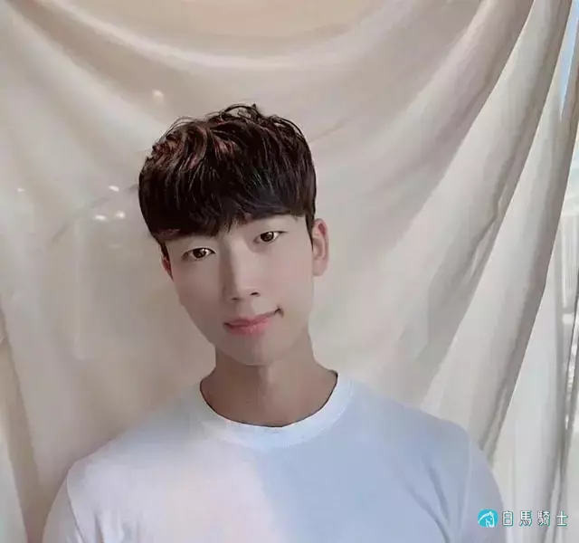 2021KR健身男模真实身材对比,是照片还是“照骗”? 2021KR健身男模真实身材对比,是照片还是“照骗”?