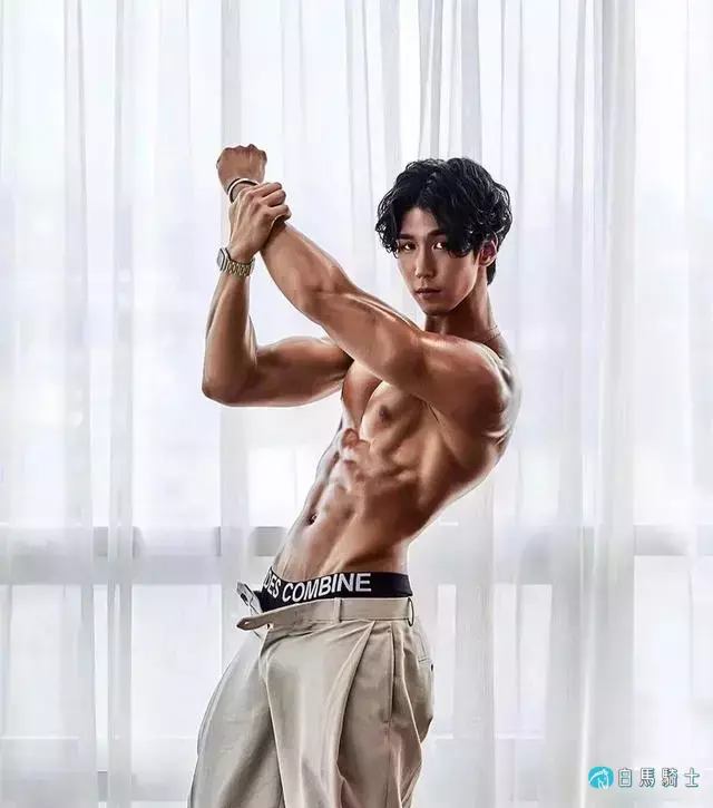 2021KR健身男模真实身材对比,是照片还是“照骗”? 2021KR健身男模真实身材对比,是照片还是“照骗”?