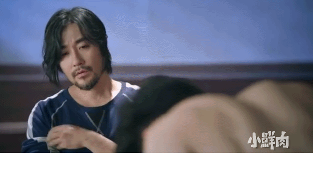 练剑要脱光?What?这骚操作让人一脸懵逼啊 练剑要脱光?What?这骚操作让人一脸懵逼啊