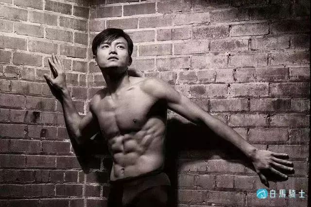 2020年娱乐圈十大新上位帅哥,第一名蔡国庆都想吸! 2020年娱乐圈十大新上位帅哥,第一名蔡国庆都想吸!